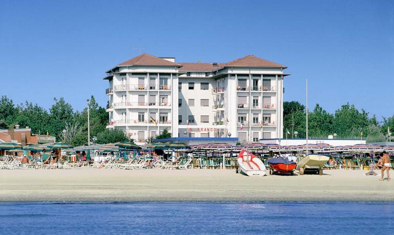 lungomarehotel en stay-at-hotel-near-cervia-thermal-baths 011