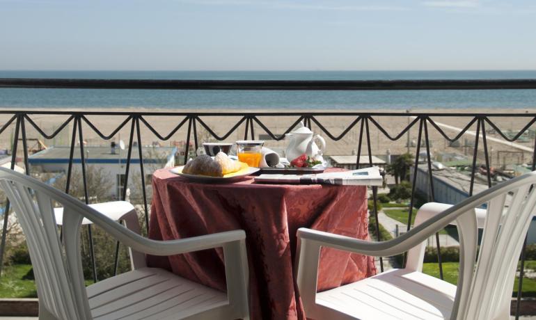 lungomarehotel en offer-all-inclusive-stay-hotel-cervia 011
