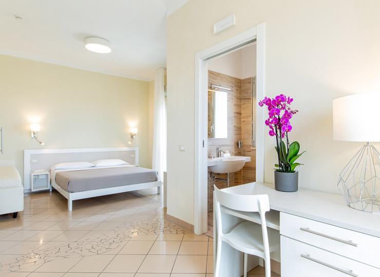 lungomarehotel de zimmer 012